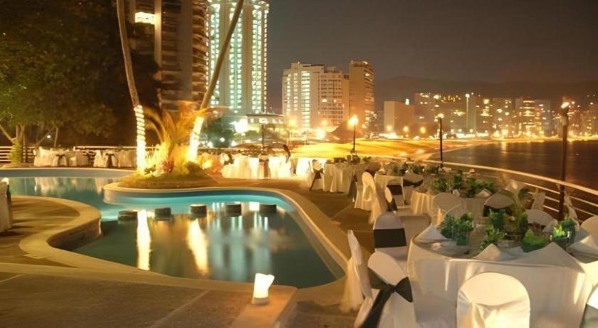 Complex Acapulco, An Ihg 4*